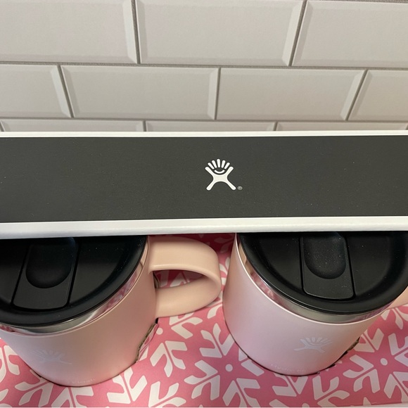 Hydro Flask Blush Pink Trillium Mug Gift Set - Picture 4 of 6